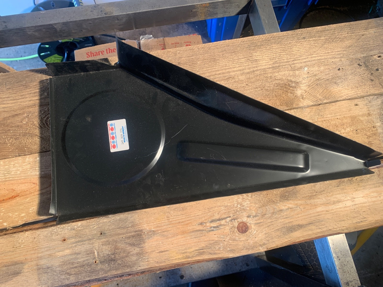 VW T25 T3 Pick Up SEPERATOR PLATE - RIGHT