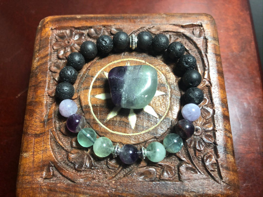 Rainbow Fluorite crystal healing bracelet concentration positivity aura cleanse