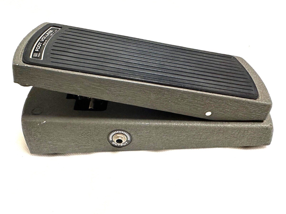 Roland  Guitar And Keyboard Volume Pedal Roland vintage fv-1 Guitar Pedal