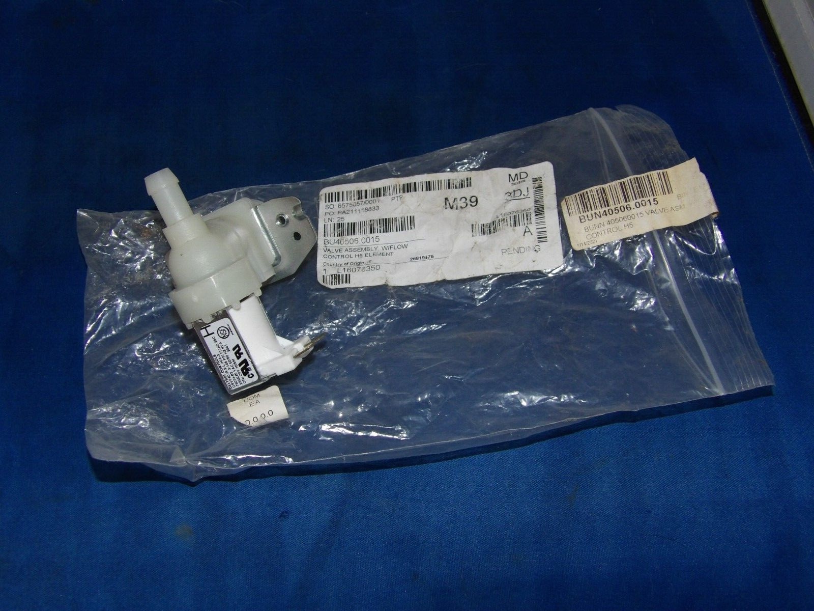 Bunn Valve Assembly, W/Flow Control H5 Element 40506.0015