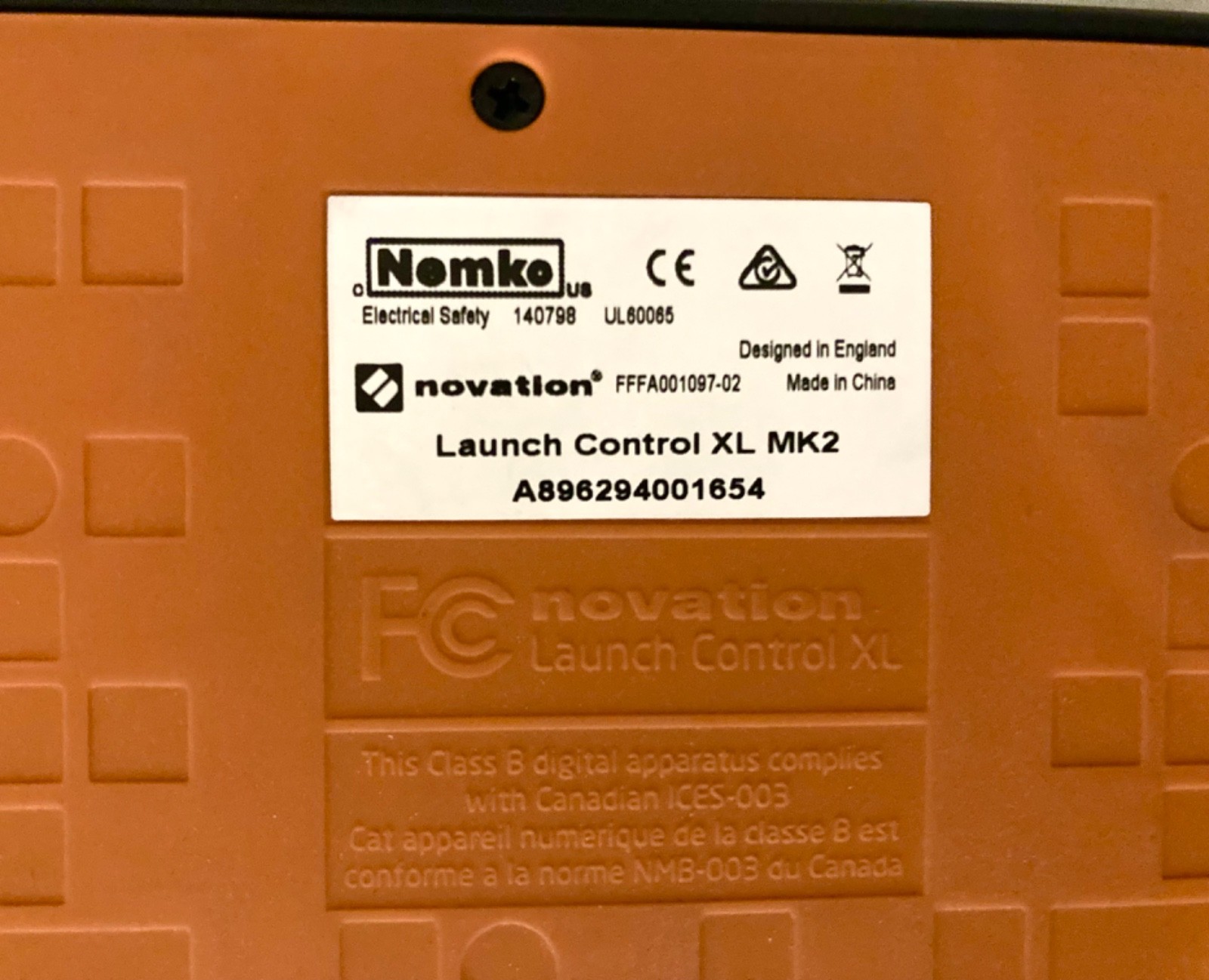 Novation LAUNCH CONTROL XL MK2 USB MIDI DAW Controller Ableton Live Works Great!