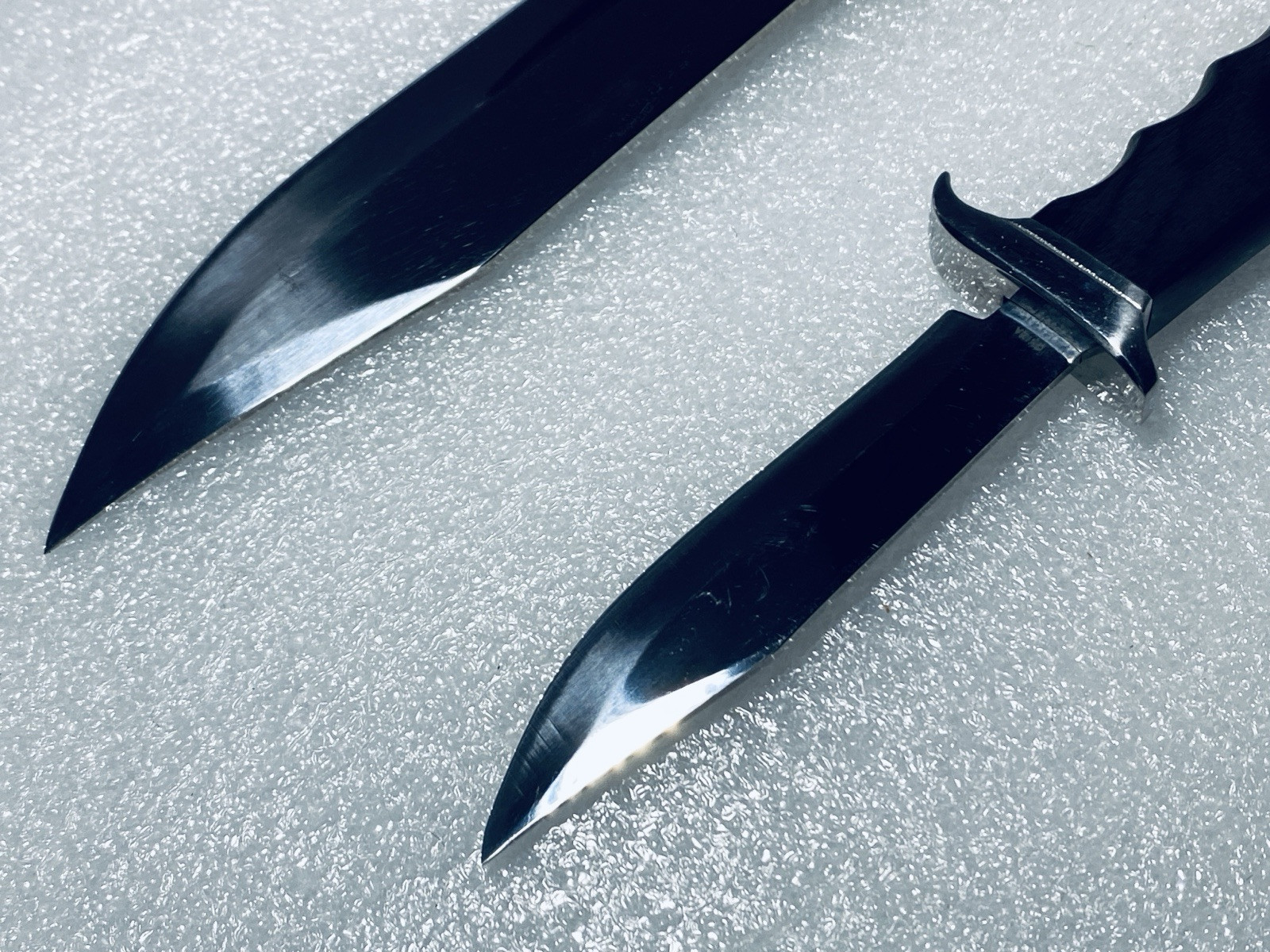 HUMVEE 2Pc. Large/Small Mirror Polished Bowie Knife Combo Set W/ Sheath - (READ)