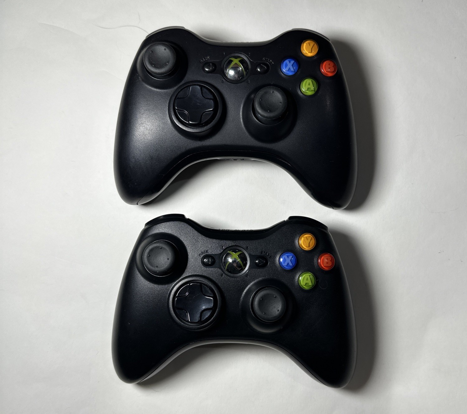 OEM Microsoft Xbox 360 Wireless Controllers Black Tested Working Lot of 2