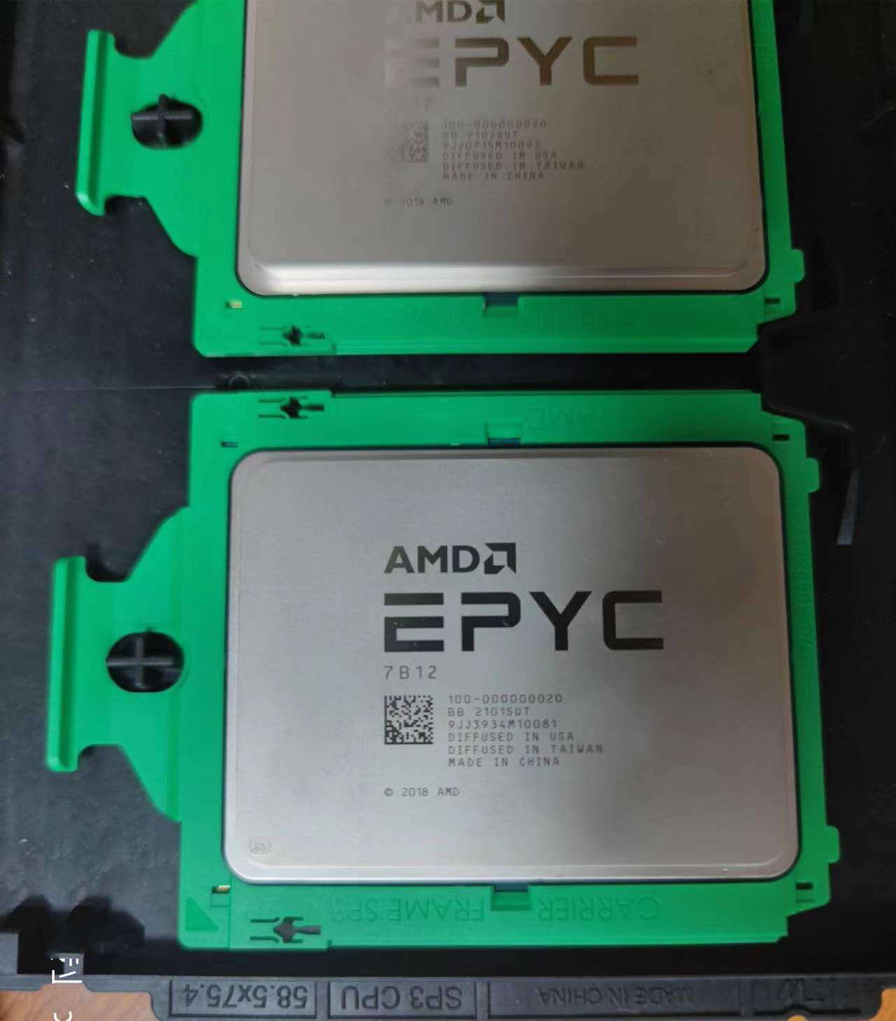 AMD EPYC 7b12 cpu processor 64 core 128 thread 2.25-3.4ghz 100-000000020
