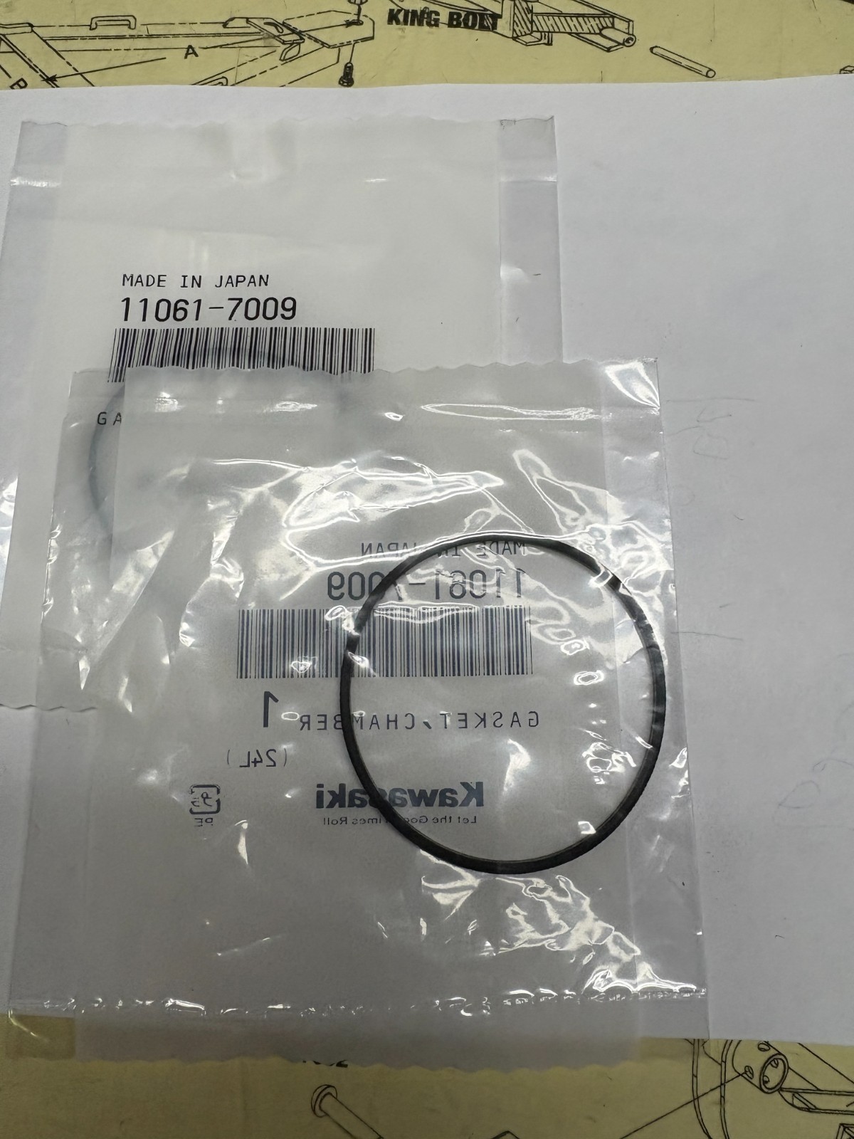 KAWASAKI  BOWL GASKET   PT.#11061-7009  FR,FS,FT,FX 691-730V ENGINES