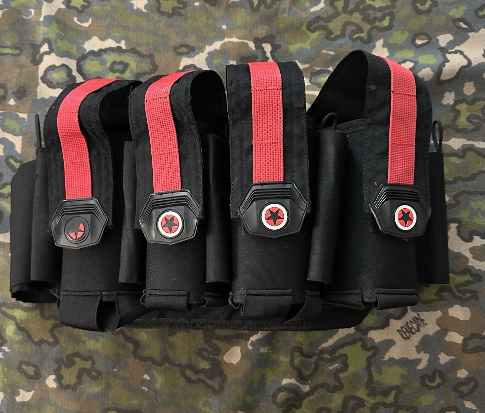 GI Sportz Glide Paintball Harness Pod Pack 4+5 Black/Red