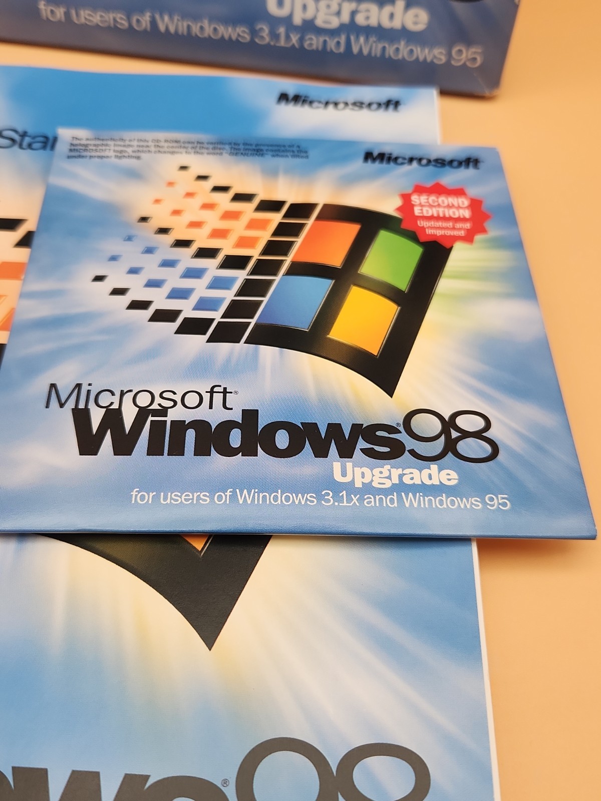 Microsoft Windows 98 Upgrade - Second Edition Installation Software - No scratch