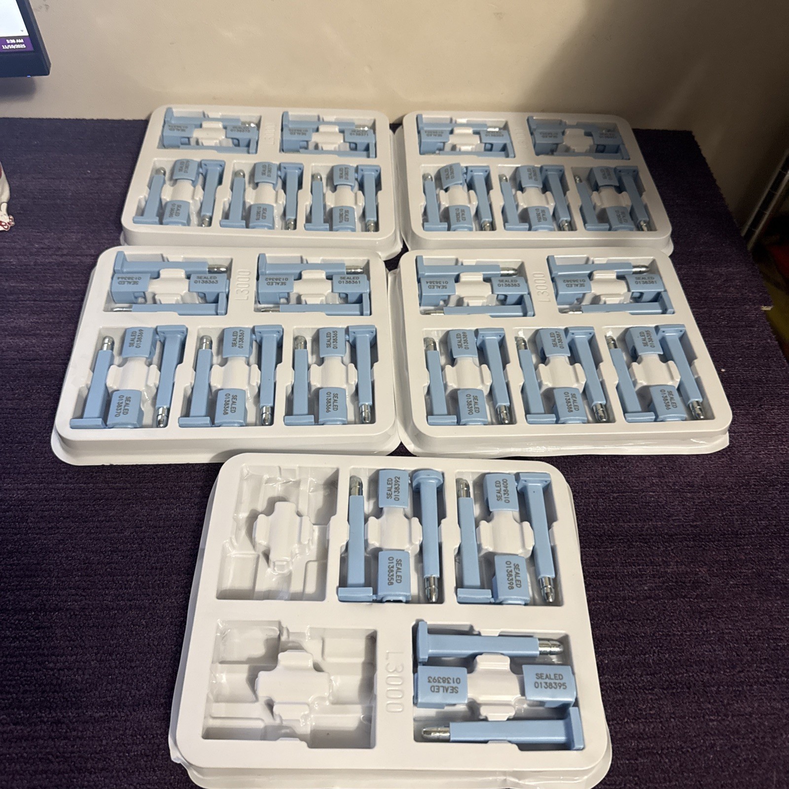 Blue Universal Locktainer 3000L Single Use Security Seals 46 Locking Pins
