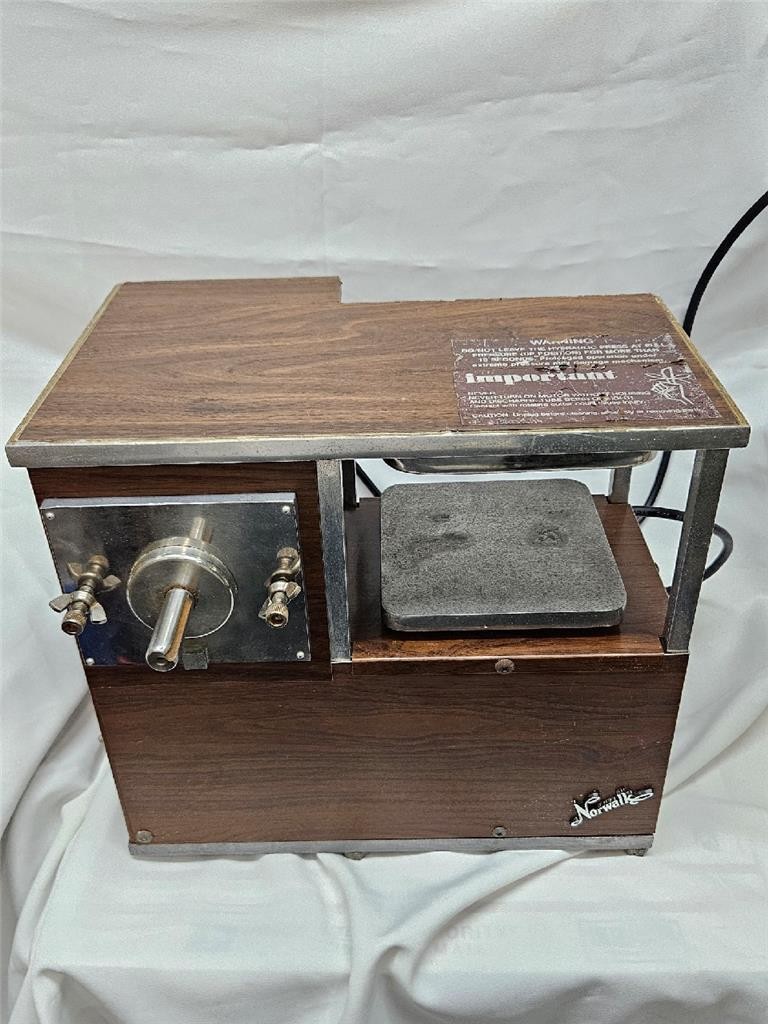 Vintage Norwalk 235 Heavy Duty Hydraulic Food Juicer, Missing Parts