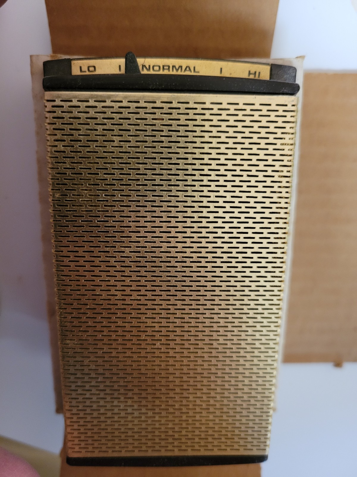 NOS Vintage MCM Robert Shaw Heat Only Room Wall Thermostat Bronze, Robertshaw