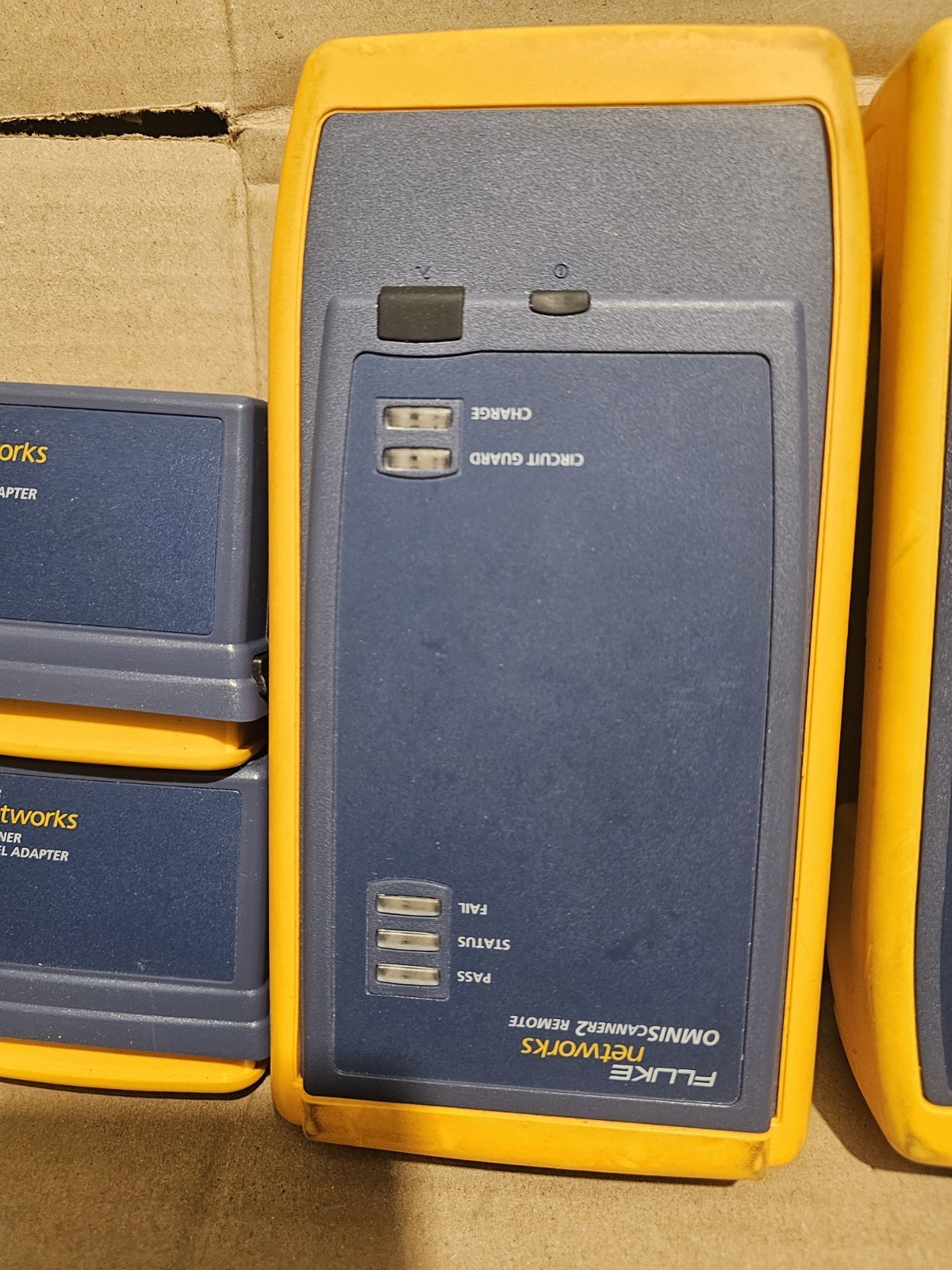 Fluke Networks OMNIScanner 2 Cat5 Cat5e Cat6 Certifier Tester Cable Analyzer V