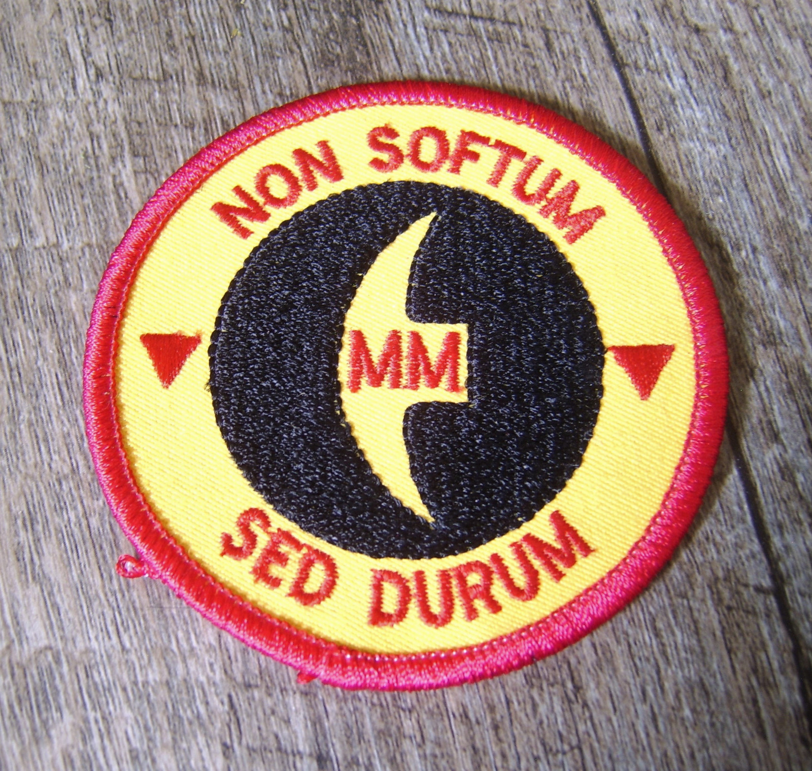 Australian Air Force (?) Patch, NON SOFTUM SED DURUM (Not Soft But Hard)