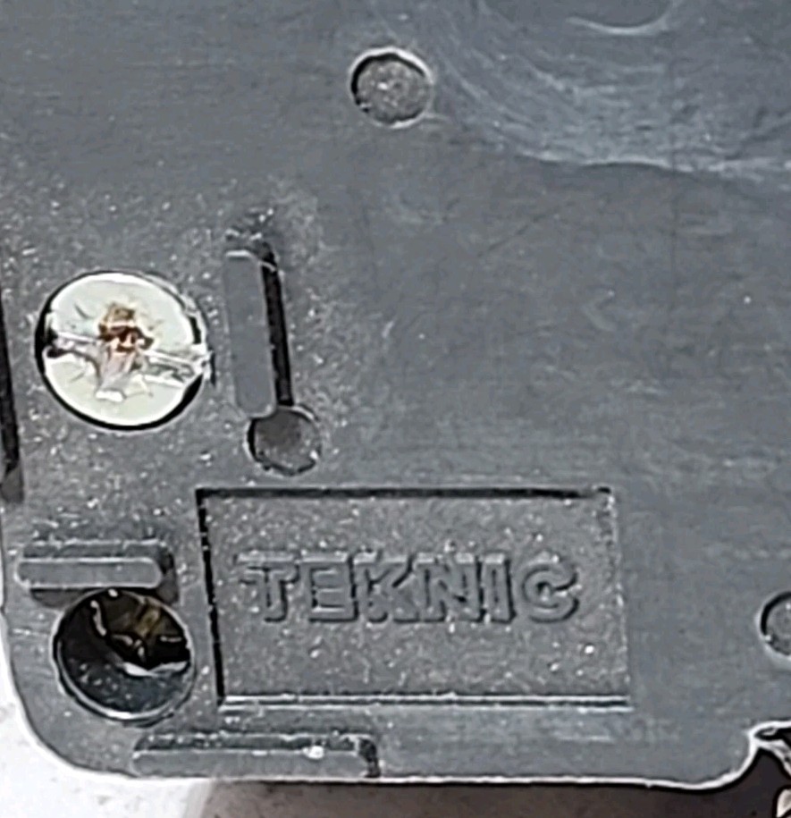 Teknic 30mm Green Pilot Light Indicator Assembly Lens Industrial Panel La