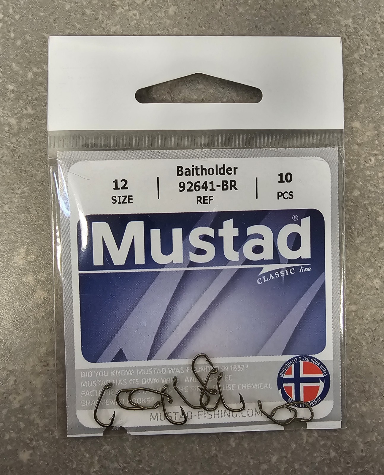MUSTAD 92641-BR BAITHOLDER FISHING HOOKS ASSORTED SIZES