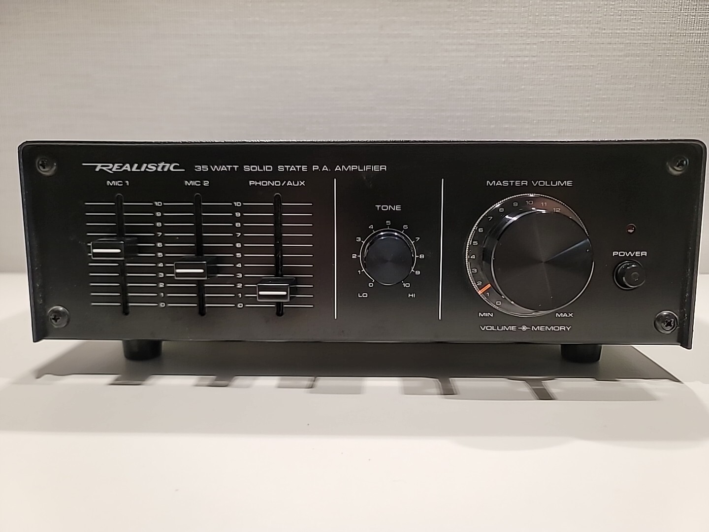 Vintage Realistic MPA-35A 35 Watt Amp Solid State Amplifier RCA Stereo Wired