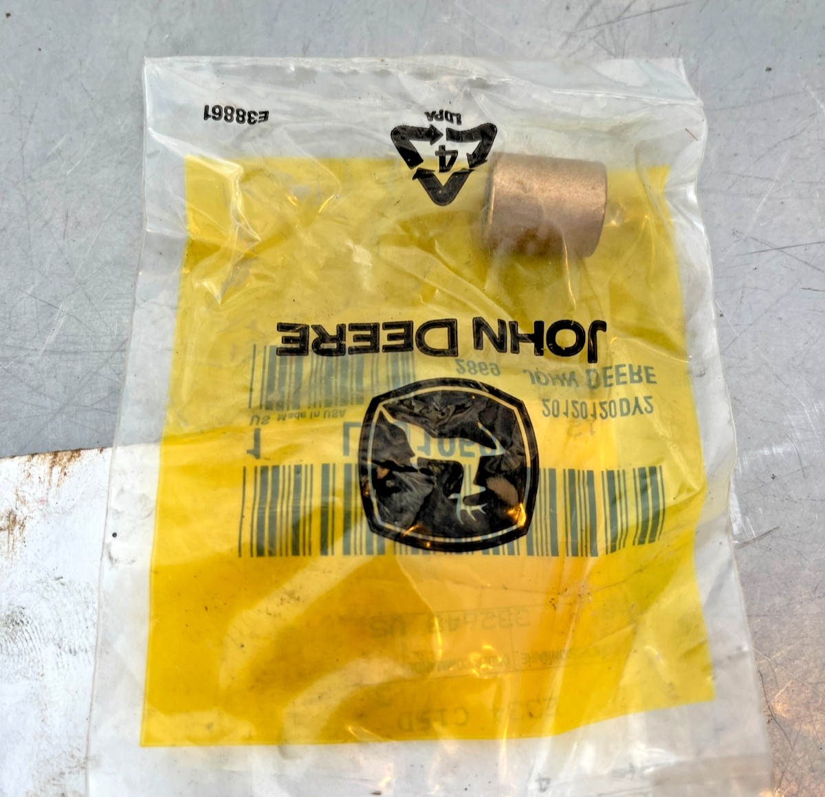 LVU10599  Genuine OEM  John Deere   BUSHING   LVU 10599