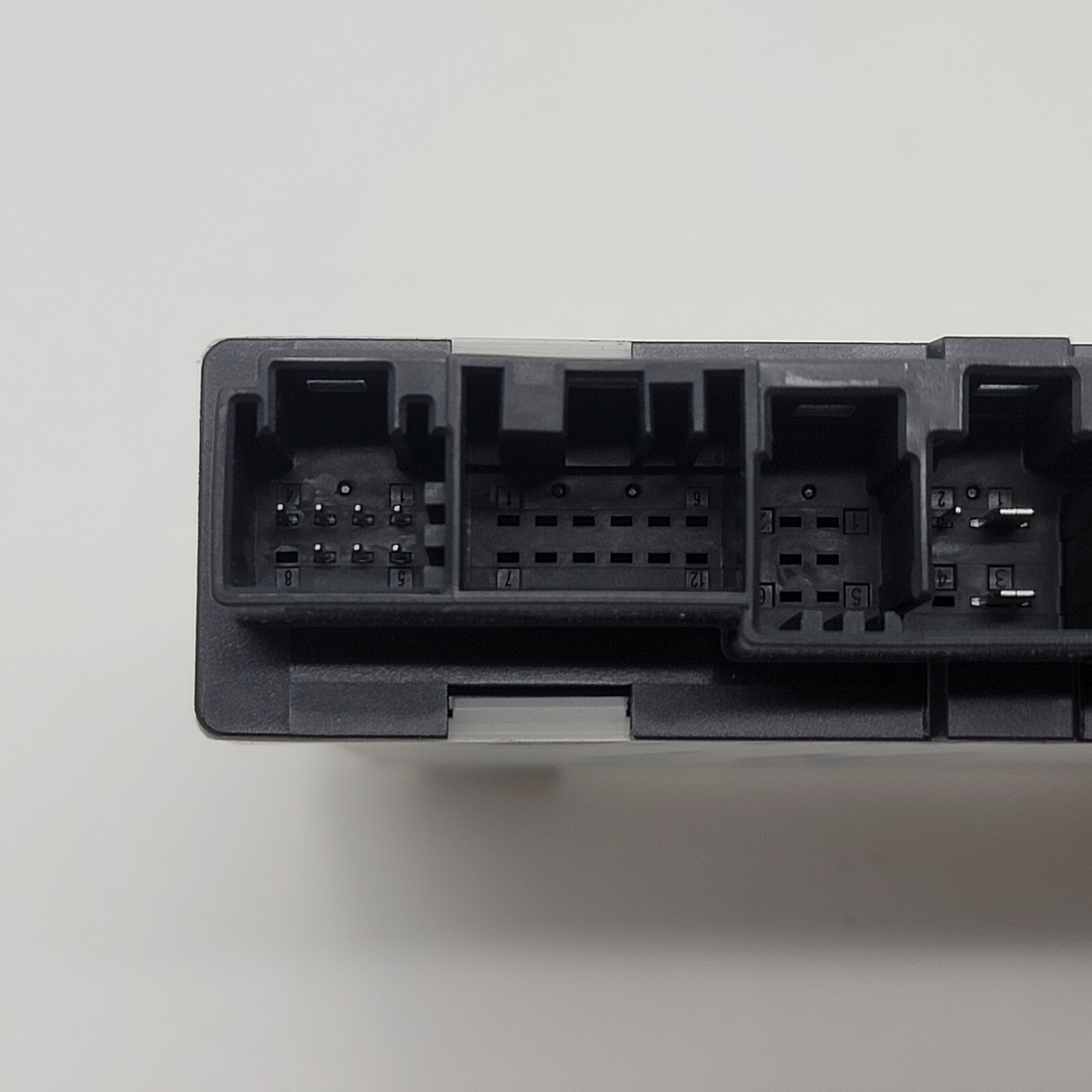 BMW G20 330XI M3 Front Seat Control Module OEM 5B44733