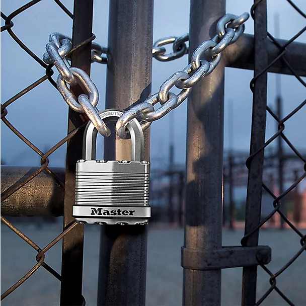 Master Lock M15EURDLF Excell Laminated Steel 50mm Padlock