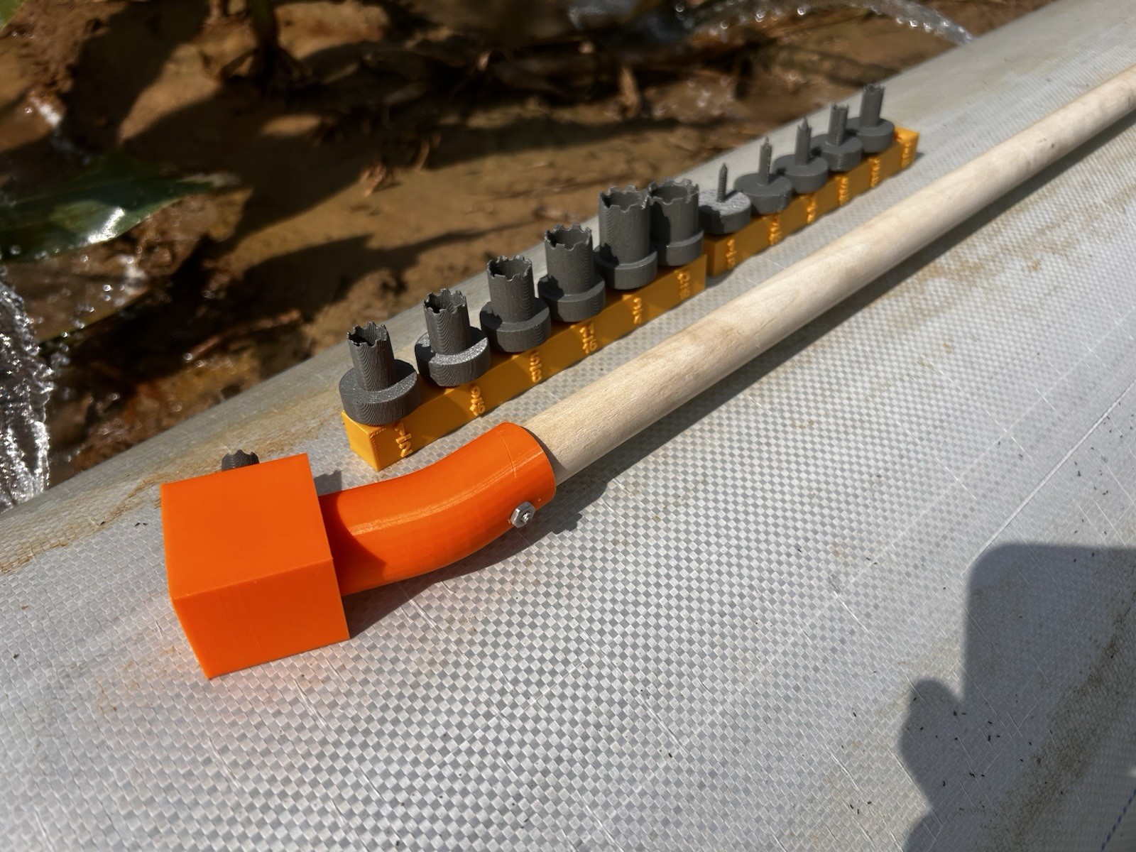 Pop-Right Farm Poly Pipe Hole Punch Tool