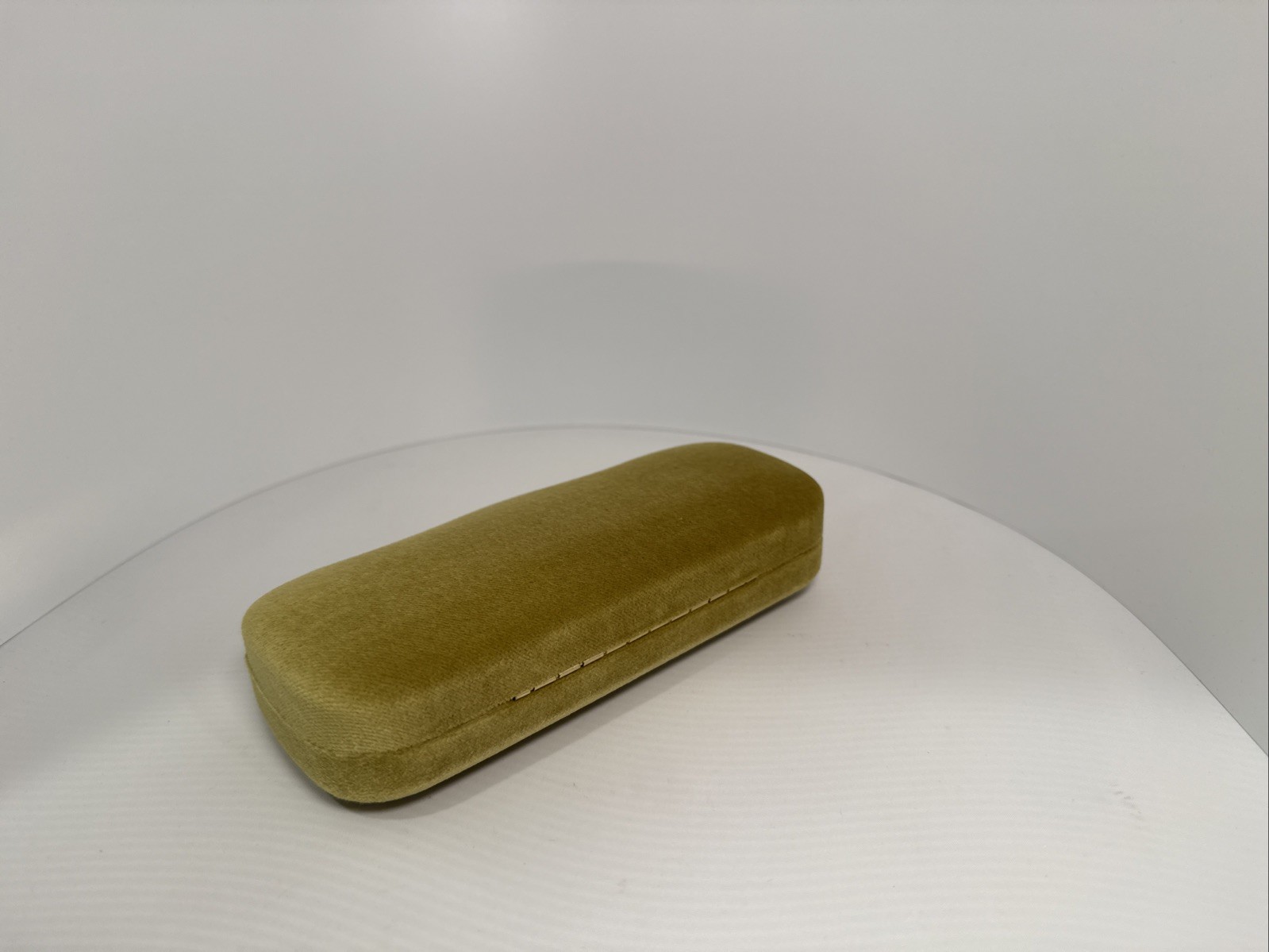 Gucci, Small, Olive, Velvet Clamshell case