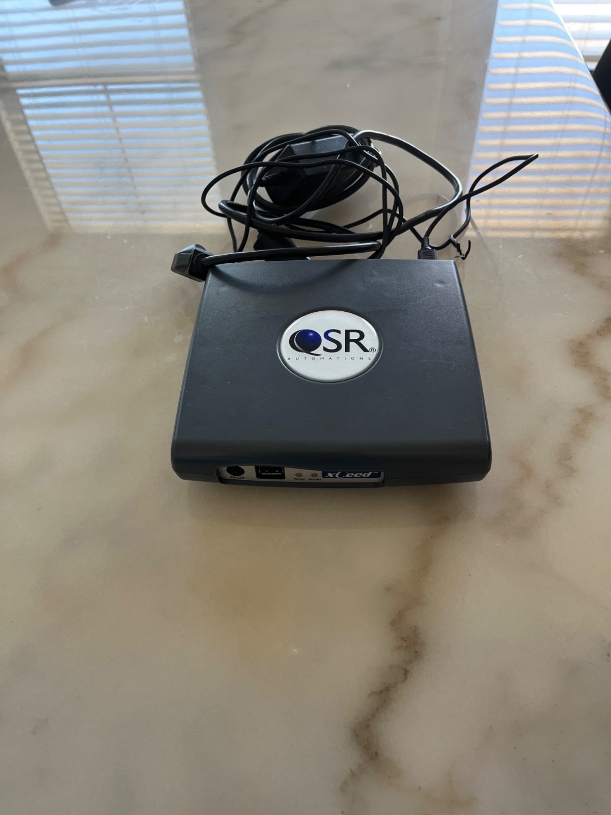 QSR xCeed Kitchen Controller DE-4100 w/ Power Adapter