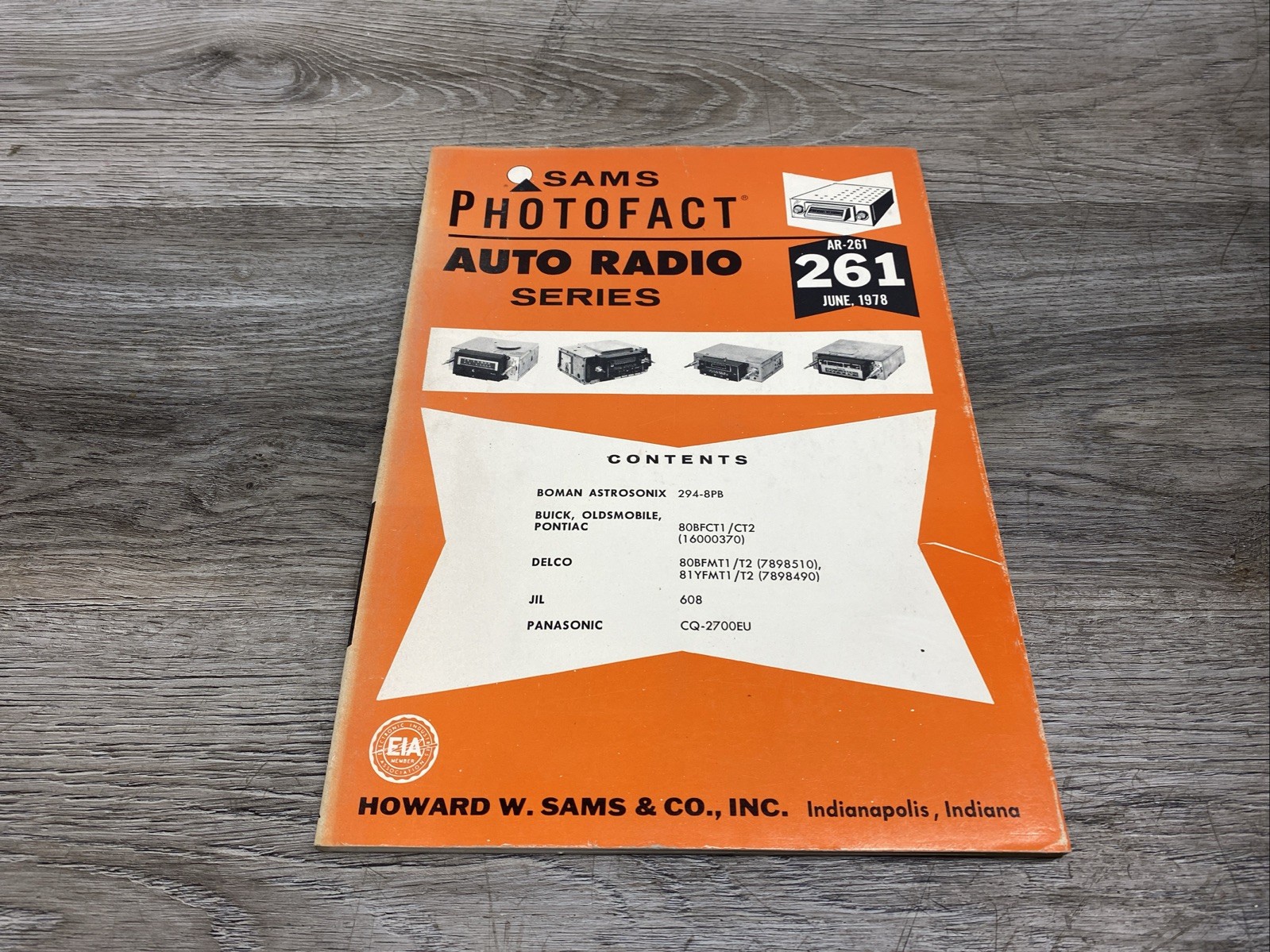 Sams Photofact Auto Radio Service Data Series Repair Magazine # AR-261