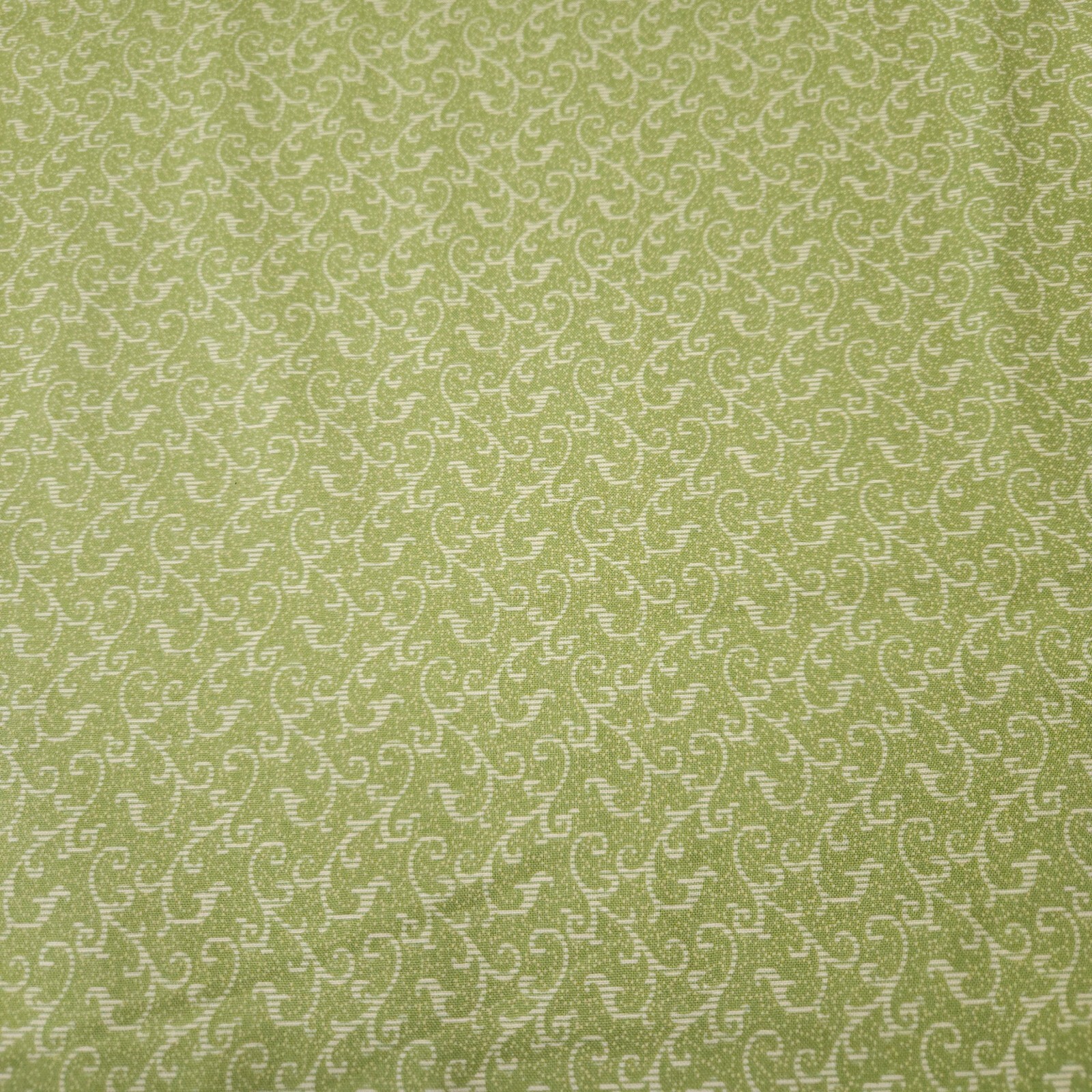 Coventry / Windsor Scroll BTY Antiquitie Quilting Treasures Ecru Green Civil War