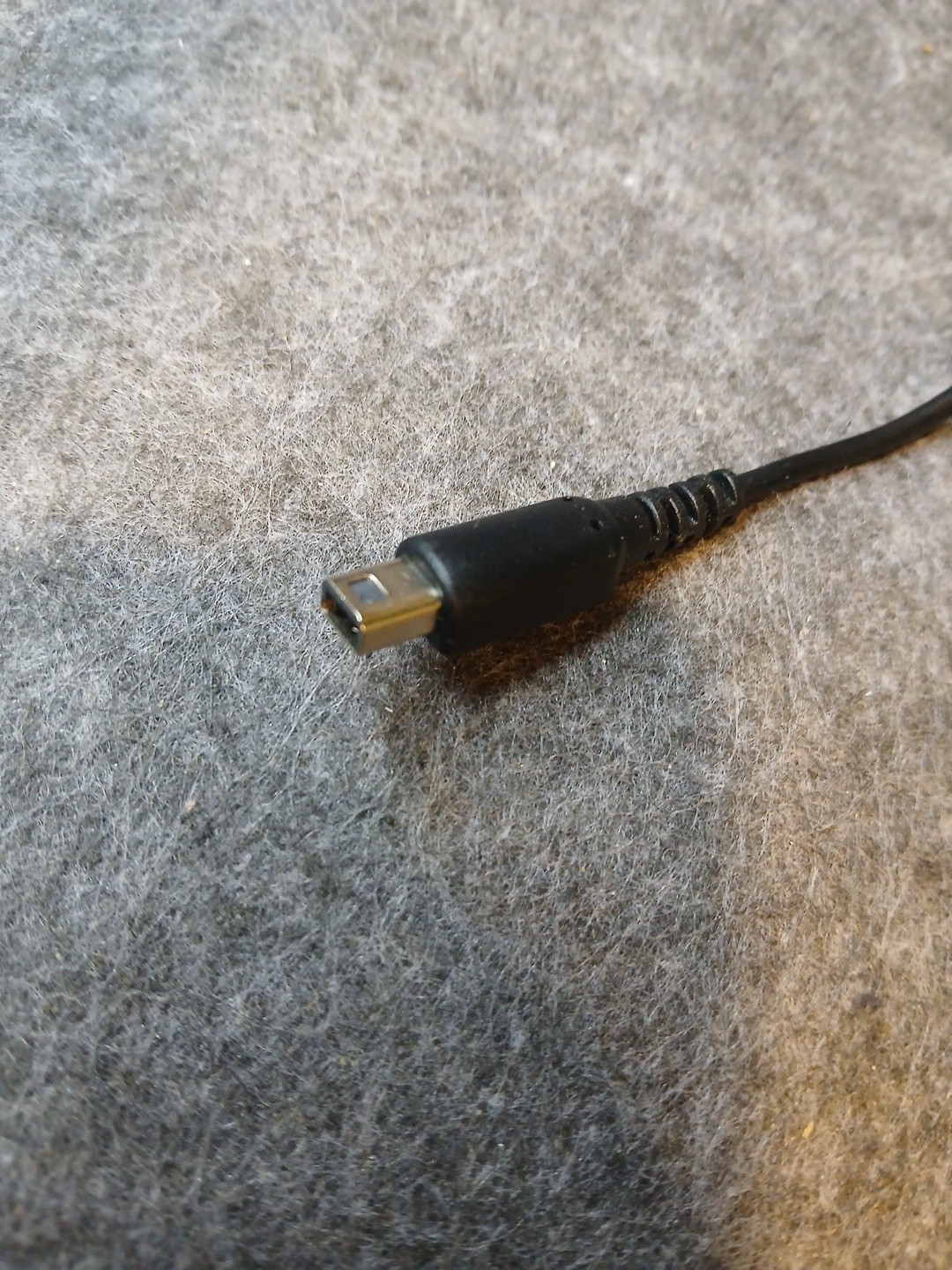 Nintendo 3DS Car Charger Black OEM
