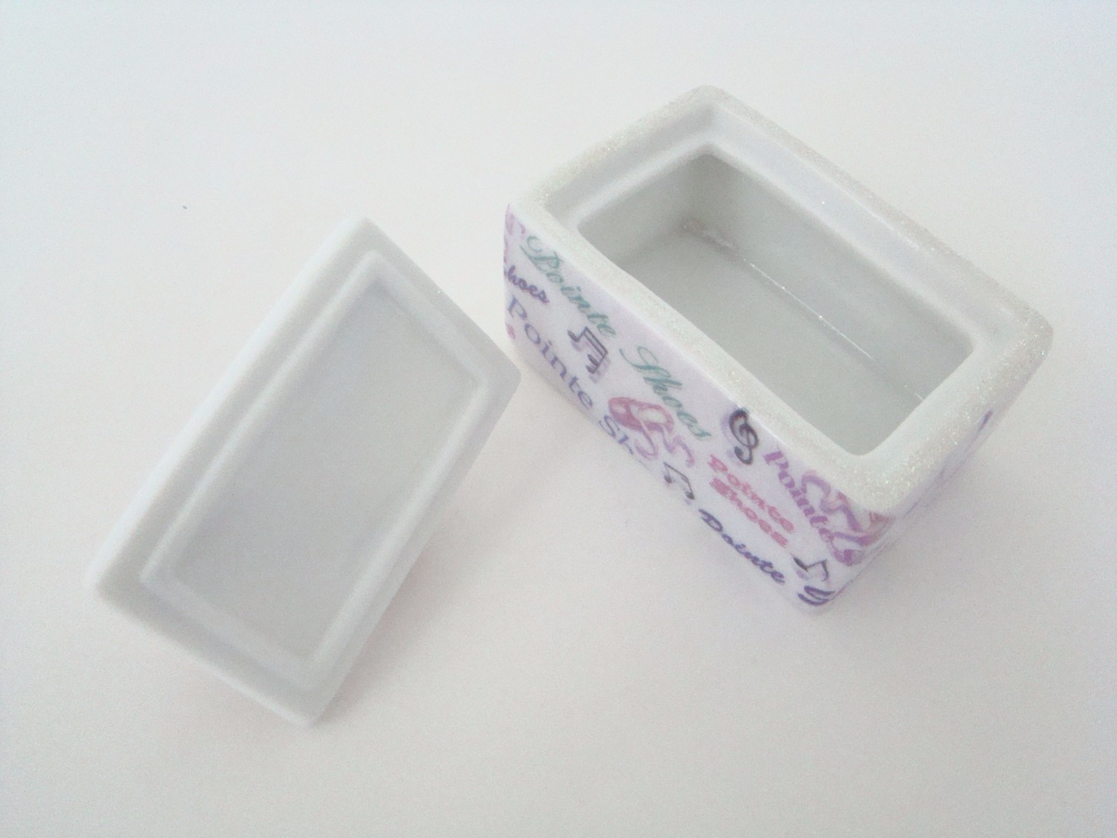 ENESCO Porcelain Trinket Box - Pointe Shoe Covered box