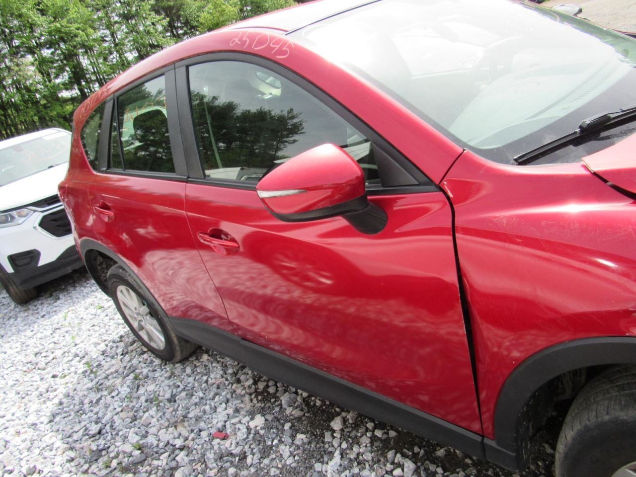 CX-5 2016 Glove Box 1043648