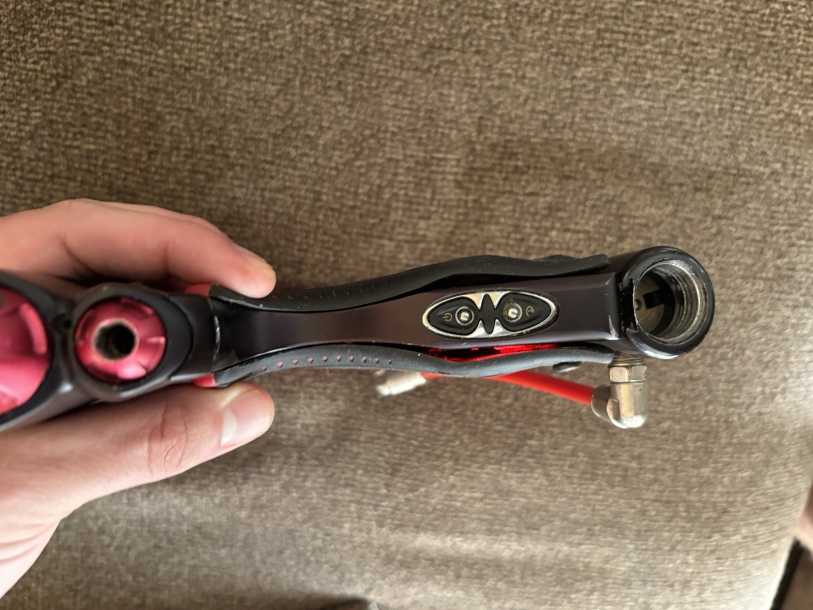Dye DM6 Paintball marker