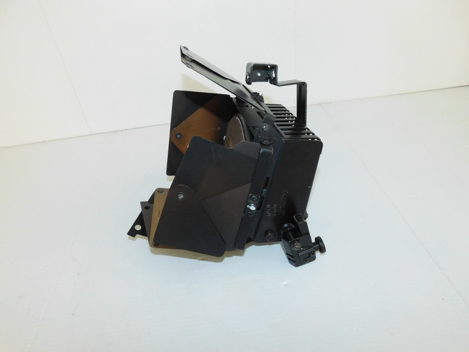 LOWEL OMNI LIGHT 300W (MIQ15)