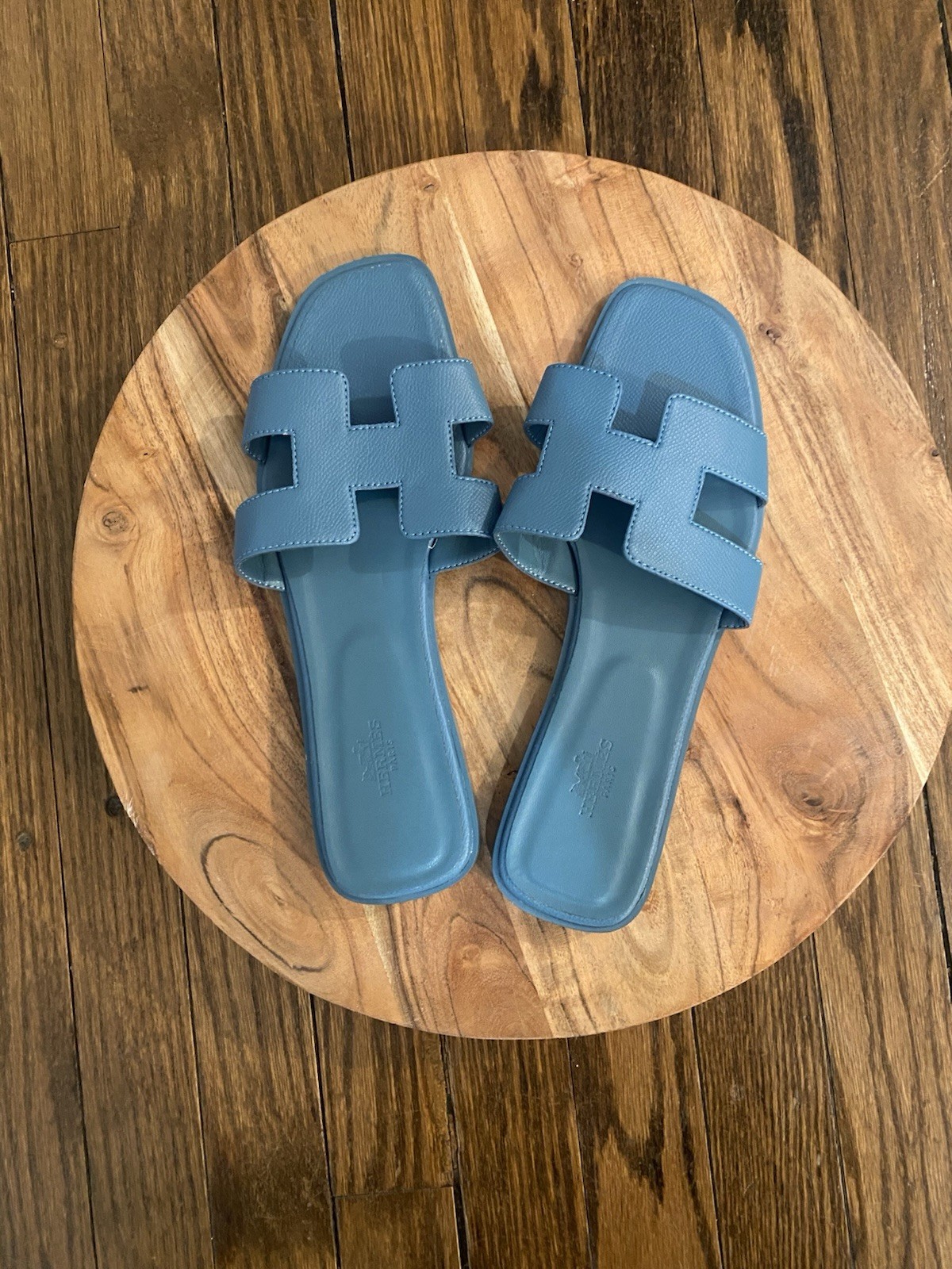 Hermes Women’s Flat Sandals Size EUR 41 US 10.5