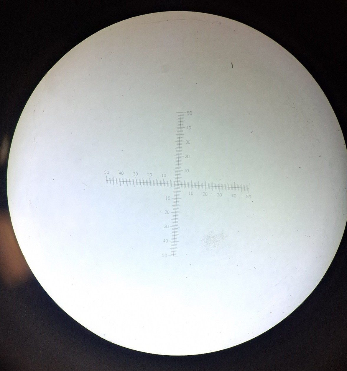 Leica 50-0-50 Numbered Scale Cross Hair Reticle 24.5mm Diameter 10mm Total Scale