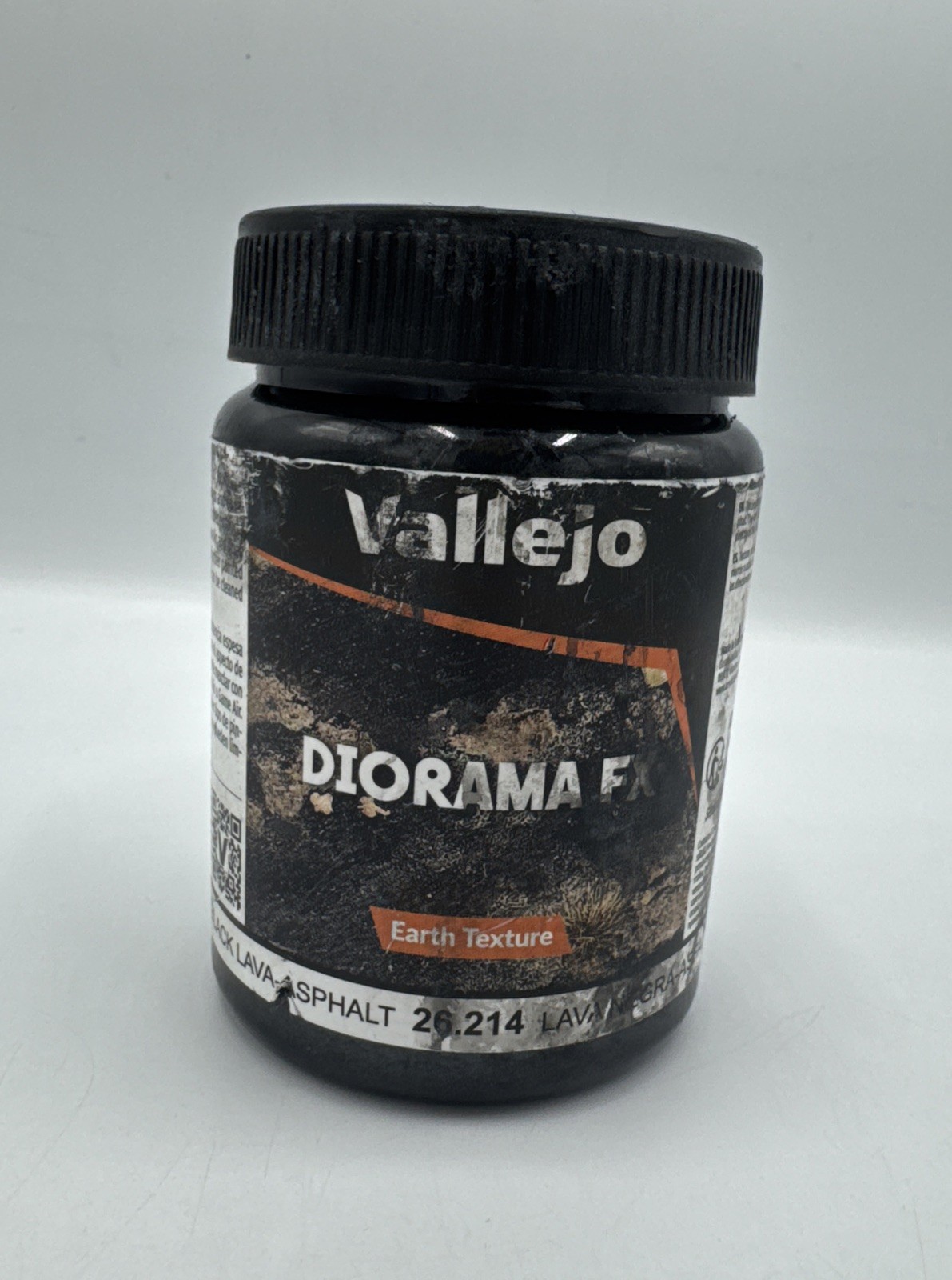 Vallejo - Diorama FX Earth Textures | Black 6.79 Fl Oz (Pack of 1)