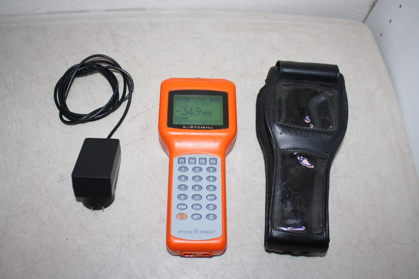 Pico Digital - PICO-PRO Signal Level Meter-5-870MHZ Powers On- Untested