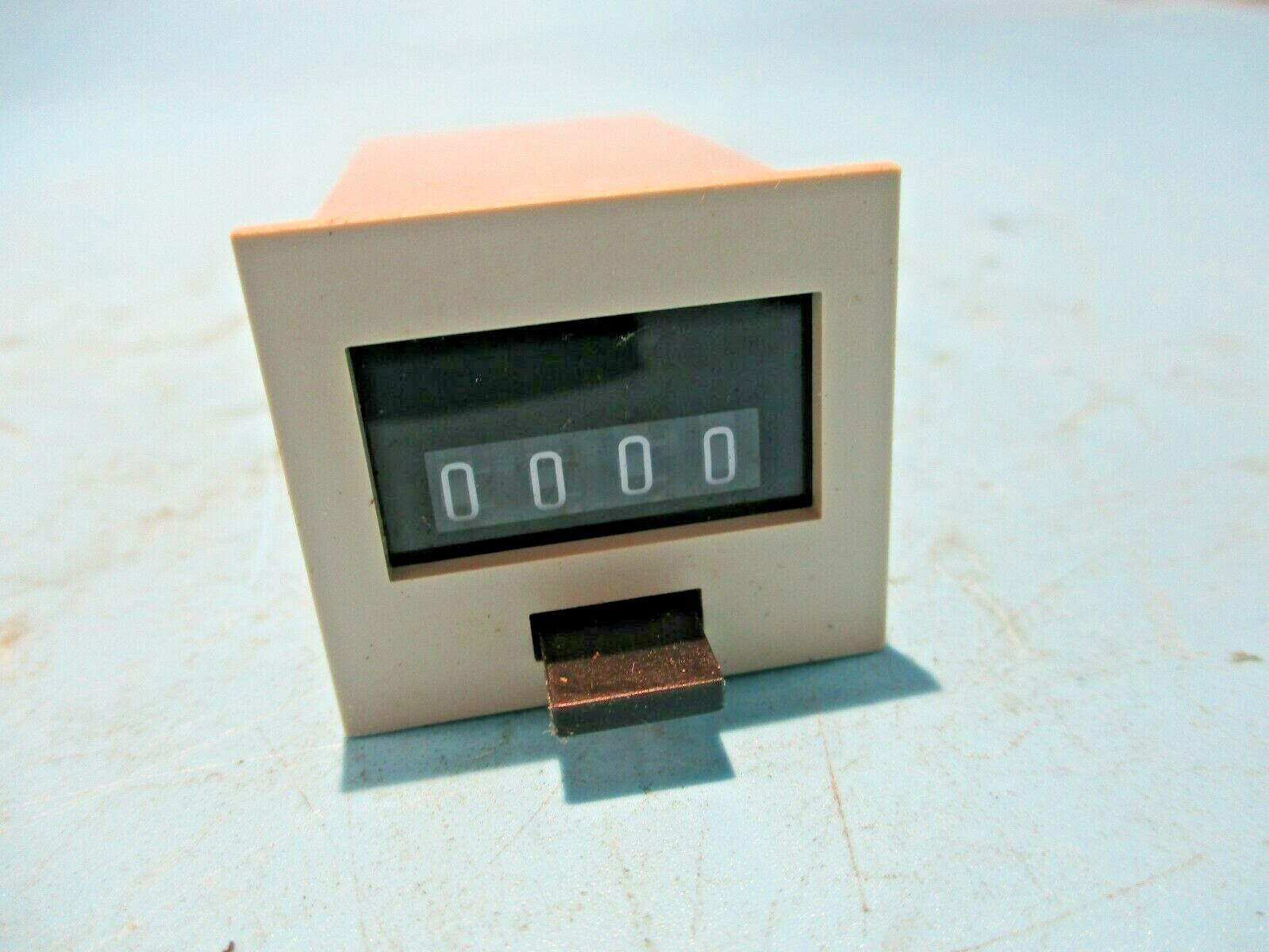 NEW HECON CORP. G0873114 4-DIGIT COUNTER