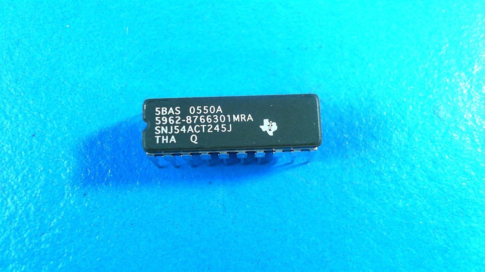 New (3pcs) SNJ54ACT245J TEXAS INSTRUMENTS IC Logic