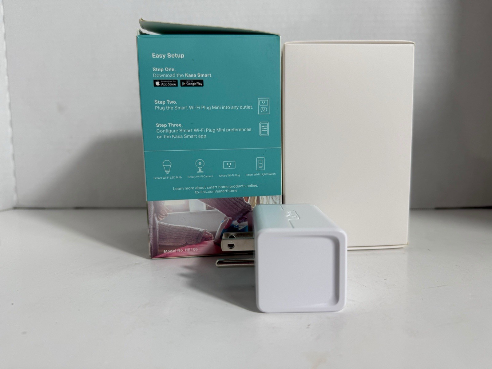 Kasa Smart Wi-Fi Plug Mini - Distressed Box