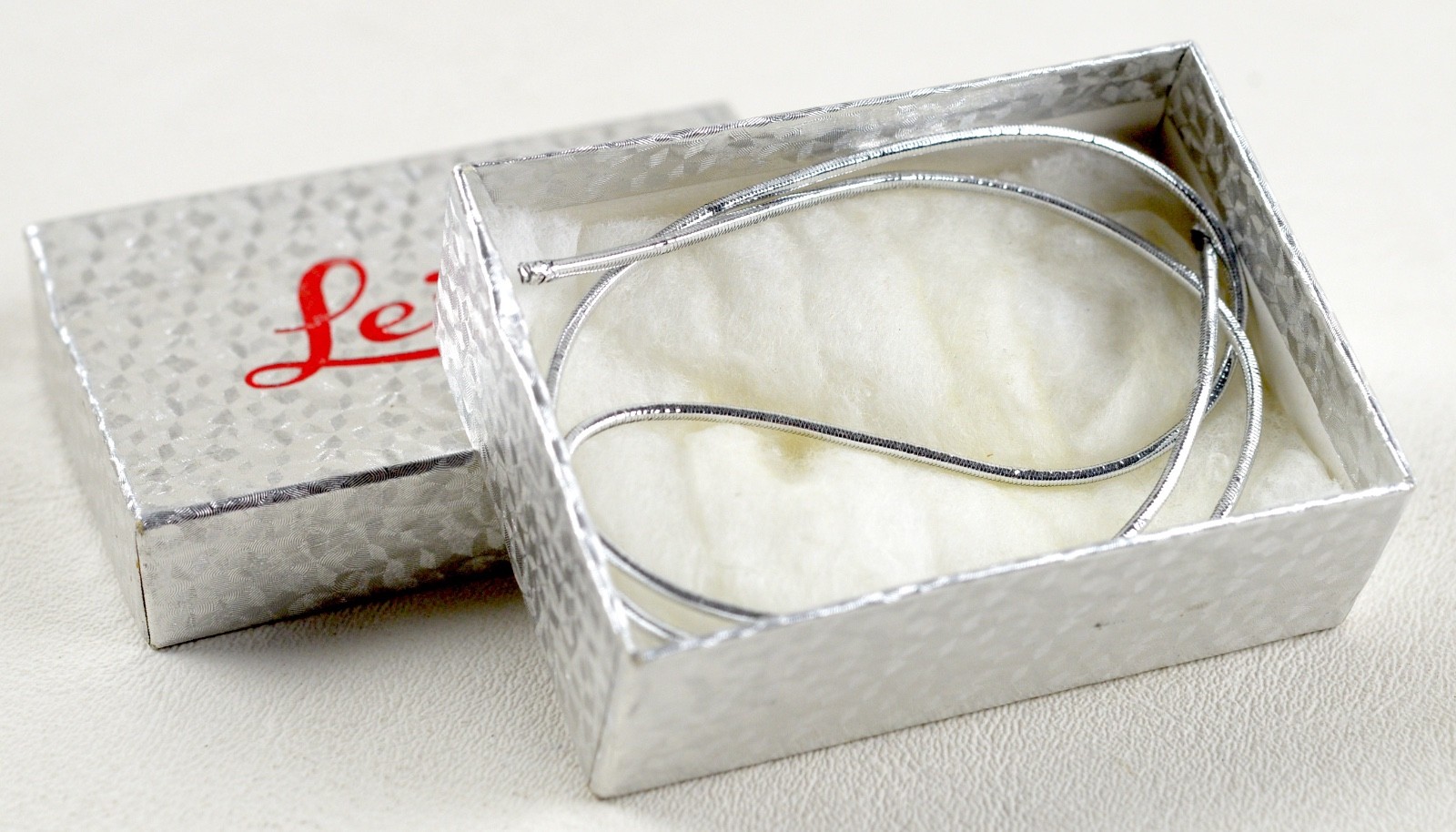 Small Leica Box