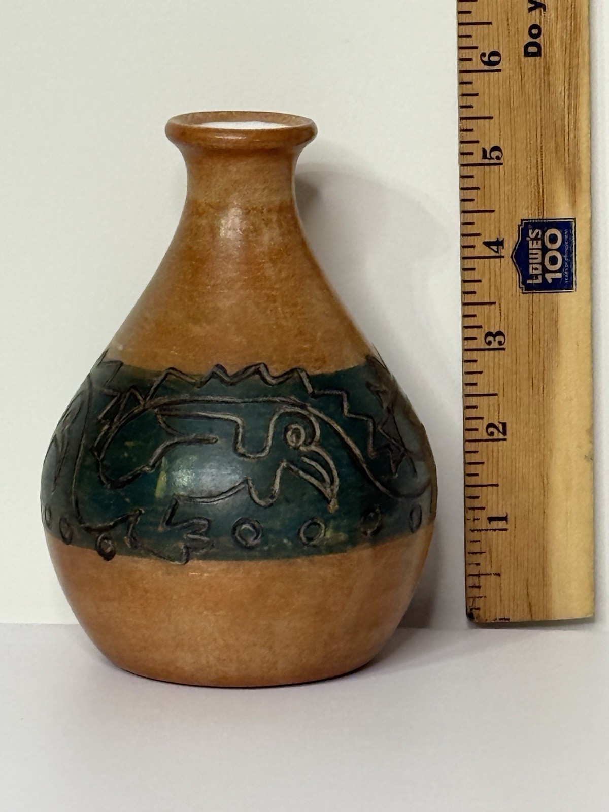 APU Yawarmaky Urubamba Cusco Peru Handcrafted Etched Glazed Ceramic Vase