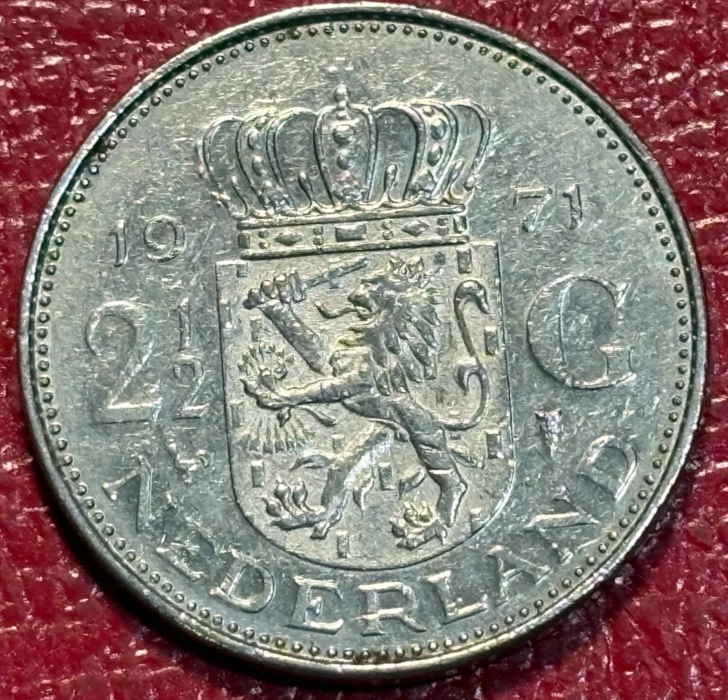 HIGH GRADE AU 1971 NETHERLANDS  2 1/2 GULDEN COIN-JAN369