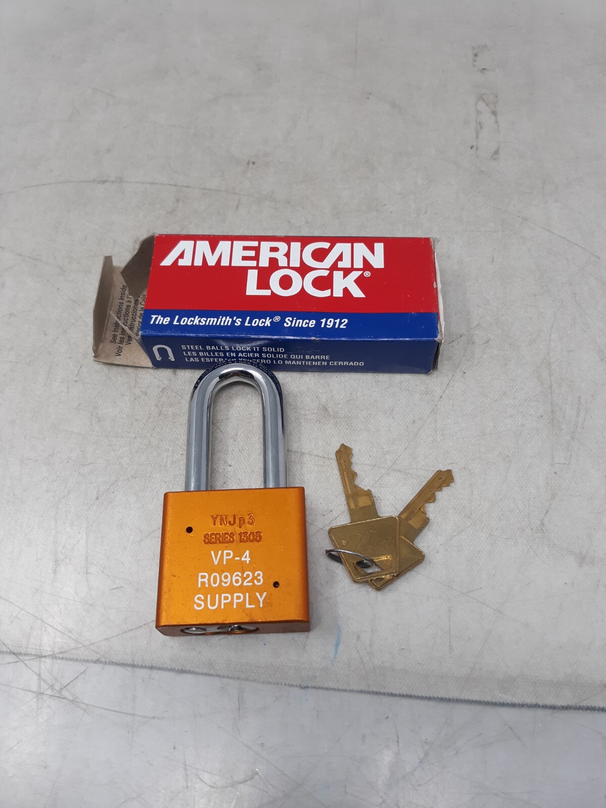 American Lock A1306KA Anodized Aluminum US Padlock, Keyed, New Open Box