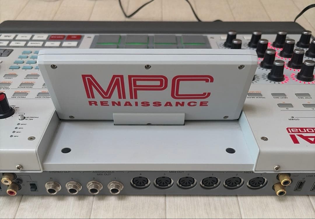 AKAI MPC Renaissance Flagship Music Production Controller Sampler Used