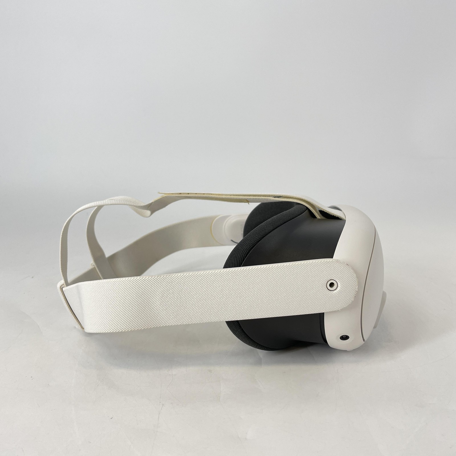 Meta Quest 3 VR Headset 512GB w/ Controllers/Regular Strap - Good