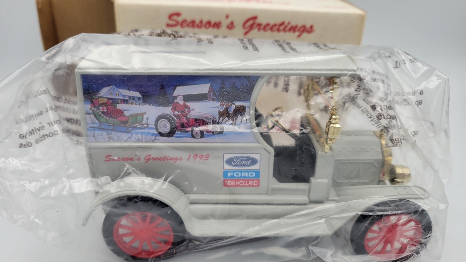 ERTL DIECAST Advertising 1912 Ford Truck Bank Ford New Holland NIB Christmas1993