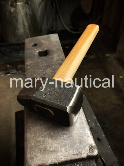 Straight Peen Hammer 2.5 lb hammer