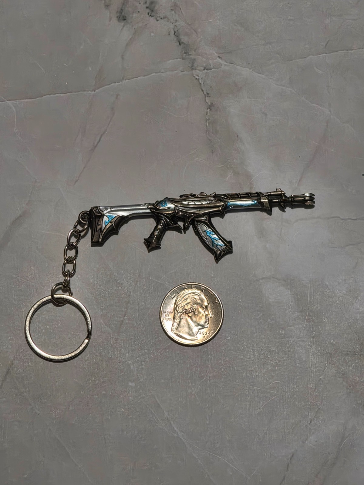 Keyring Purple Silver Fantasy Vandal Gun Replica Military Keychain Gift Item