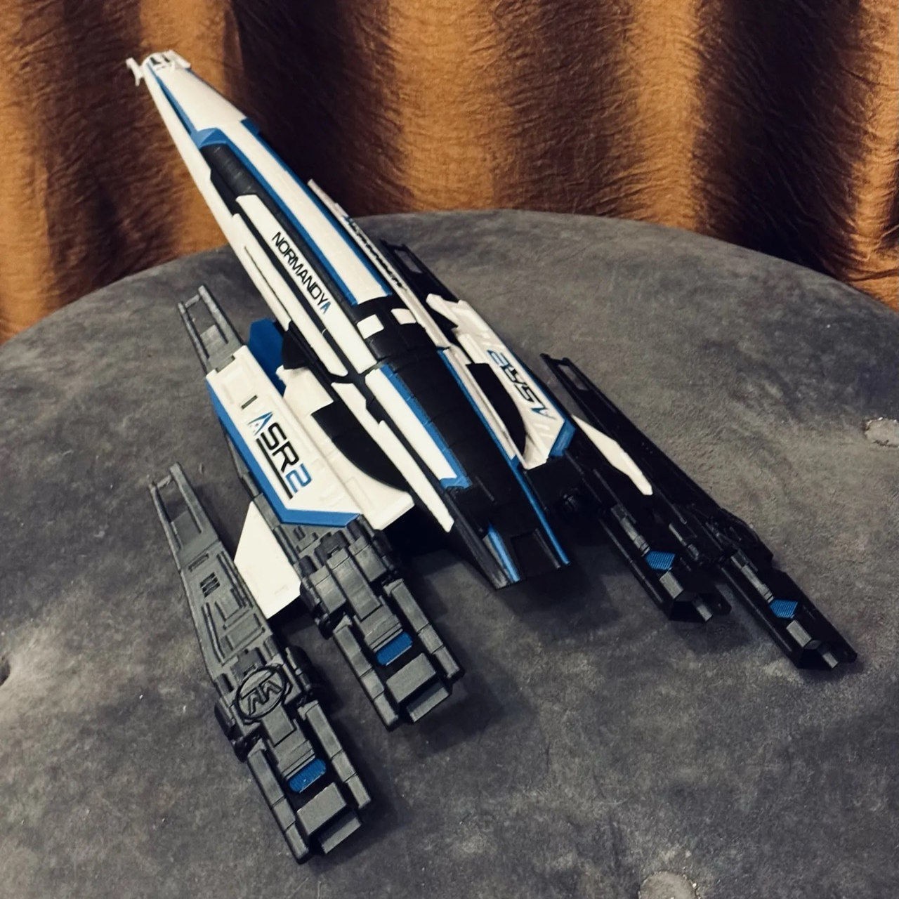 NEW 3D Printing Mass Effect SSV Normandy SR2 Spaceship Assemble Model Kit Gifts