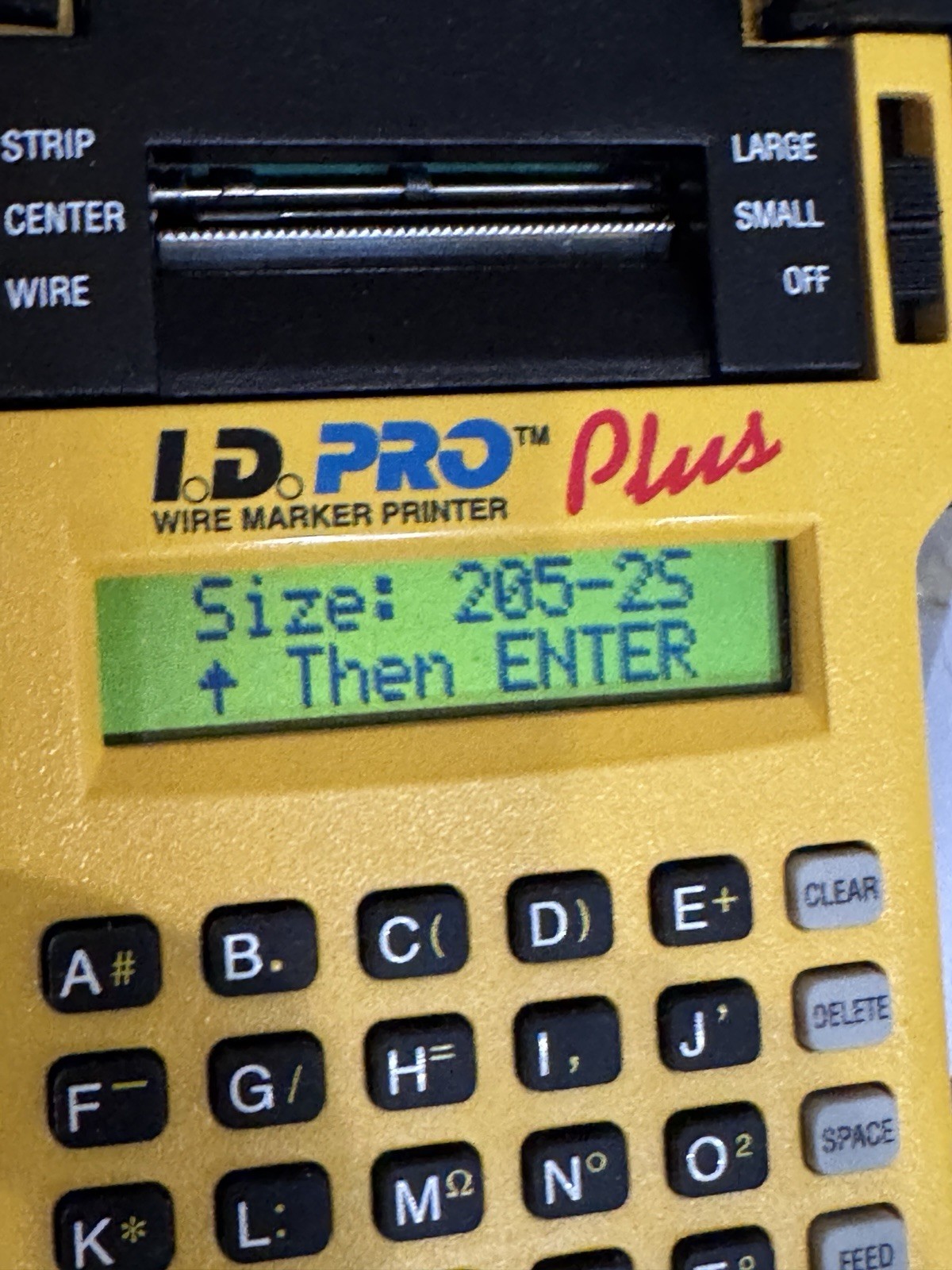 Brady I.D. Pro Plus Model 33980 - Complete